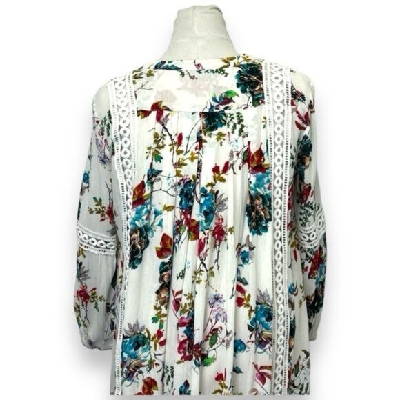 Women’s 3/4 Sleeve V Neck Floral with Lace Boho Tunic, White Floral, size OS - Picture 5 of 7